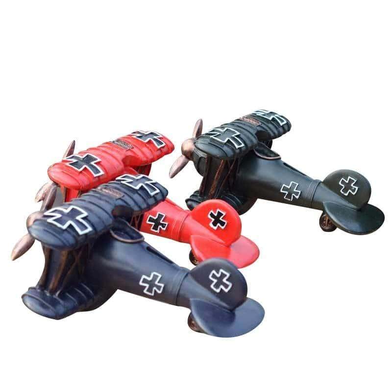 Mealheiro Com A Forma De Um Avião
